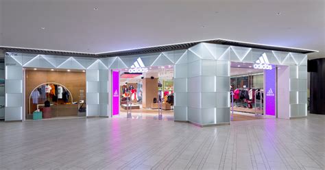 adidas 1 utama store.